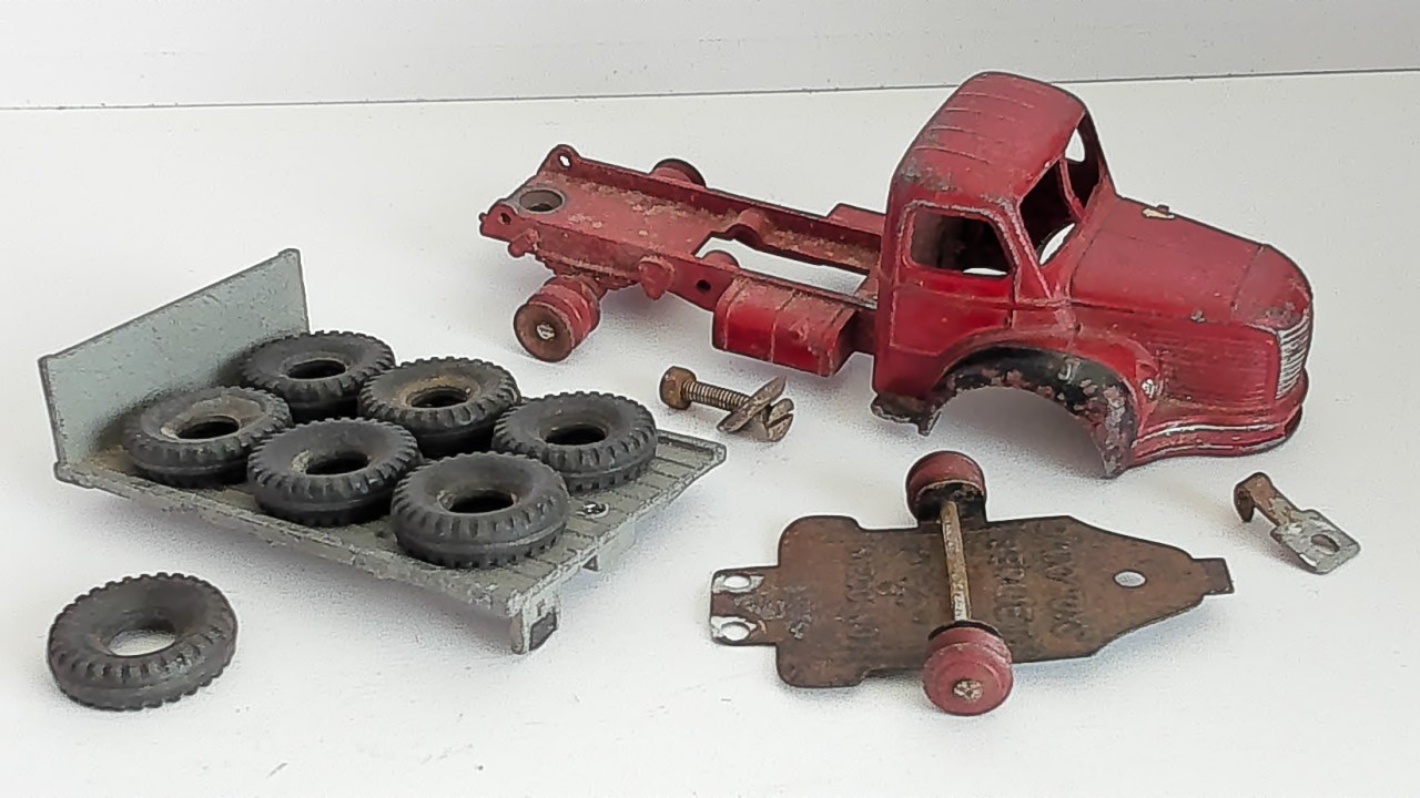 ../content/J4/Berliet Tractor (J471)/images/6.jpg